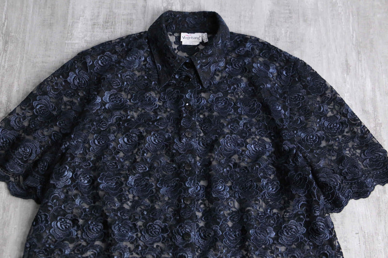 navy color lace pattern S/S shirt