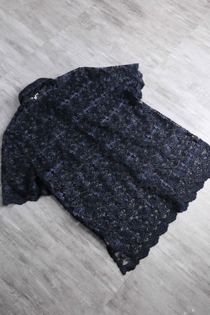 navy color lace pattern S/S shirt