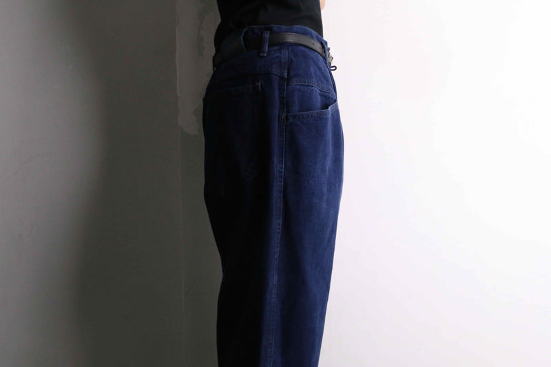 "GIRBAUD" indigo blue straight demim pants