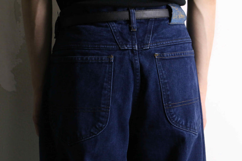 "GIRBAUD" indigo blue straight demim pants