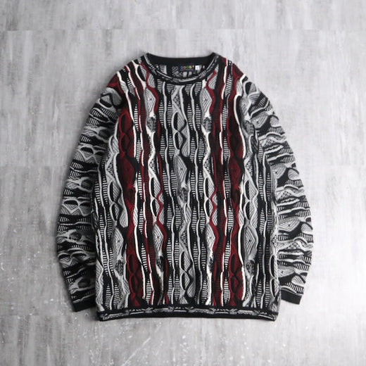 “COOGI” monotone bordeaux 3D knit