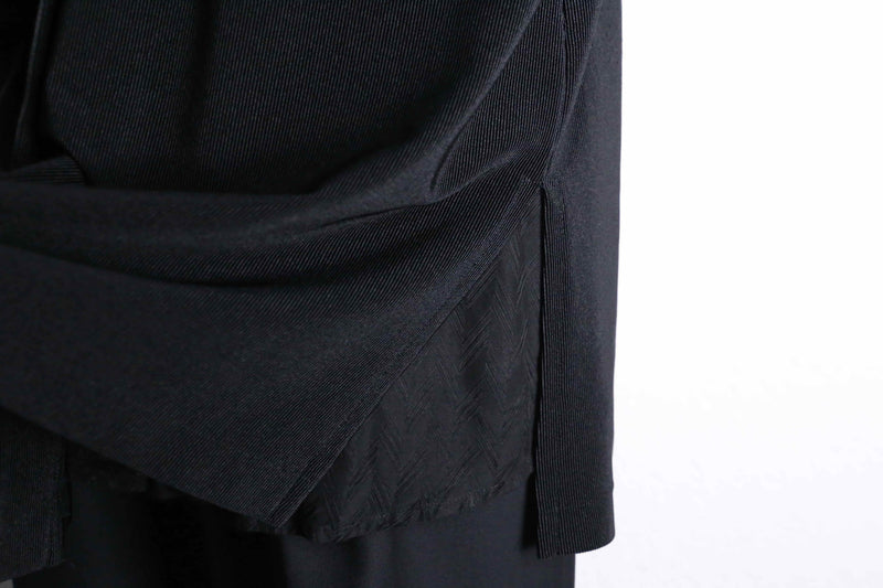 black pleats loose vest