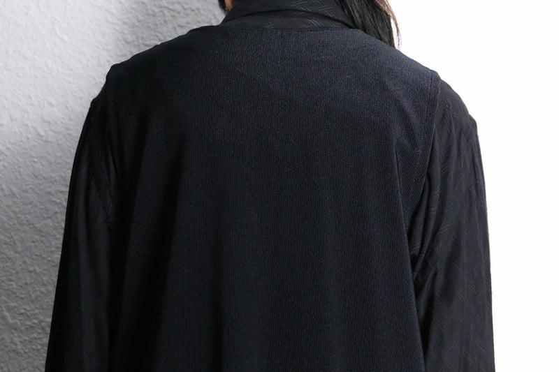 black pleats loose vest
