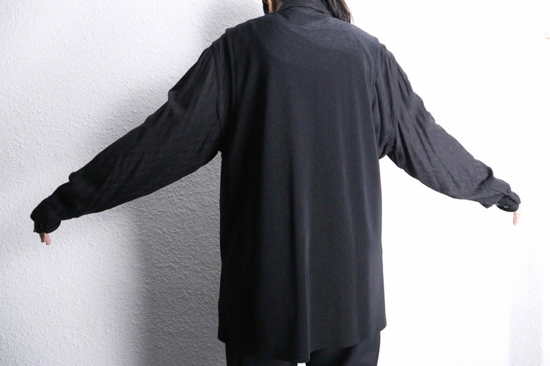 black pleats loose vest