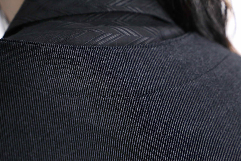 black pleats loose vest