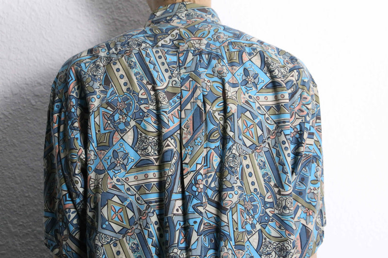 hand-drawn geometric pattern s/s shirt