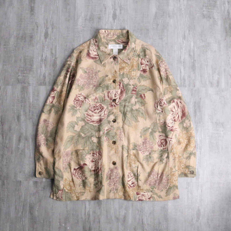 beige base flower design shirt jacket