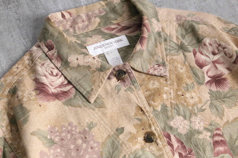 beige base flower design shirt jacket