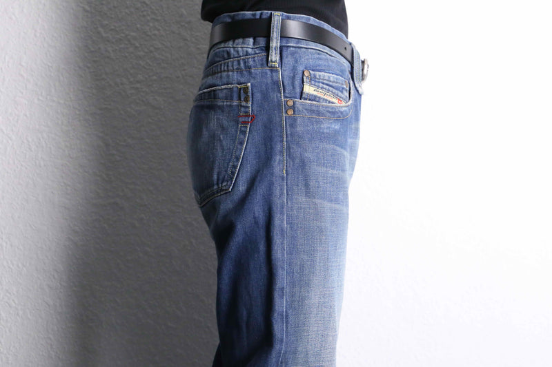 "DIESEL" low rise fade design denim
