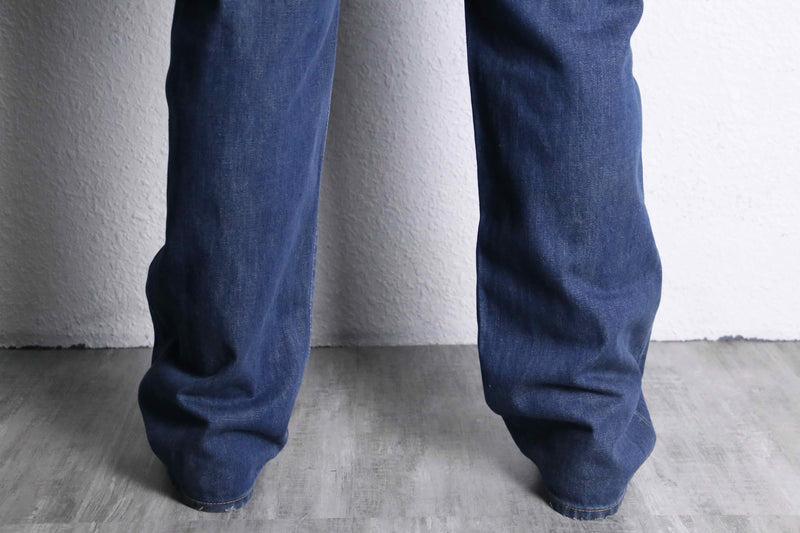 "DIESEL" low rise fade design denim