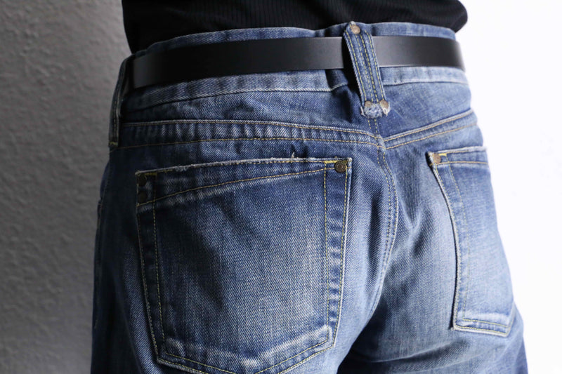 "DIESEL" low rise fade design denim