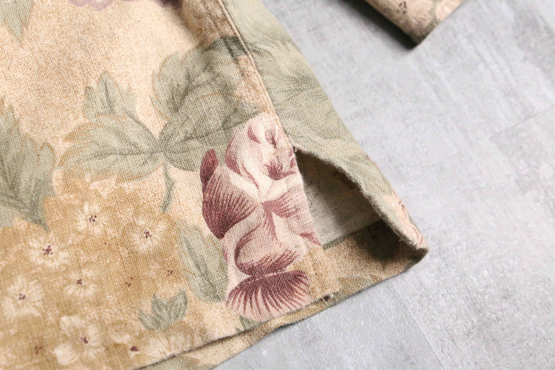 beige base flower design shirt jacket