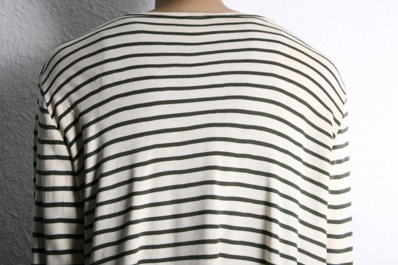 White × black border one point logo long tee