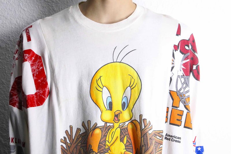 "Remake" Tweety front docking L/S tee