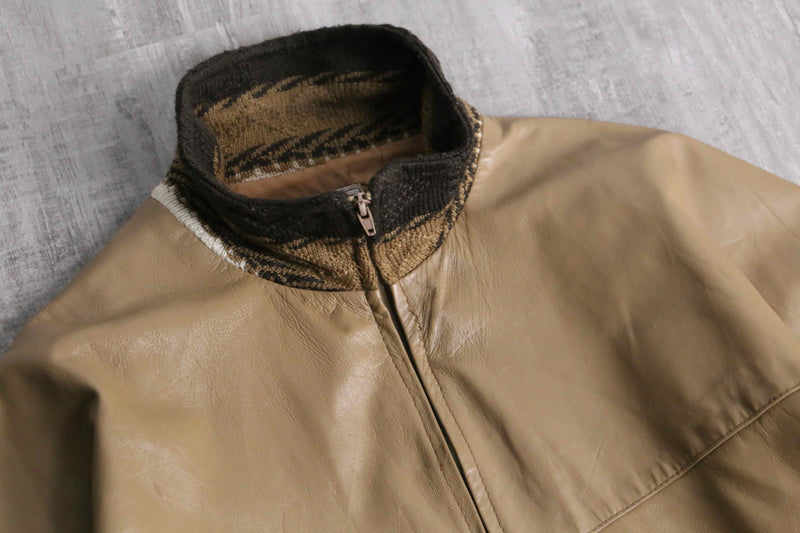 leather × acryl knit switch design half zip kit