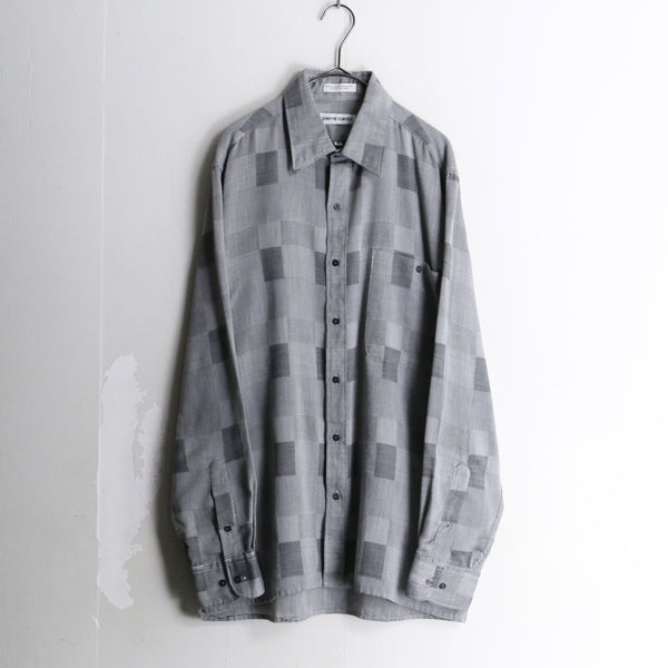 gray square pattern L/S shirt