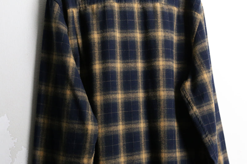 black × brown check pattern button-down shirt