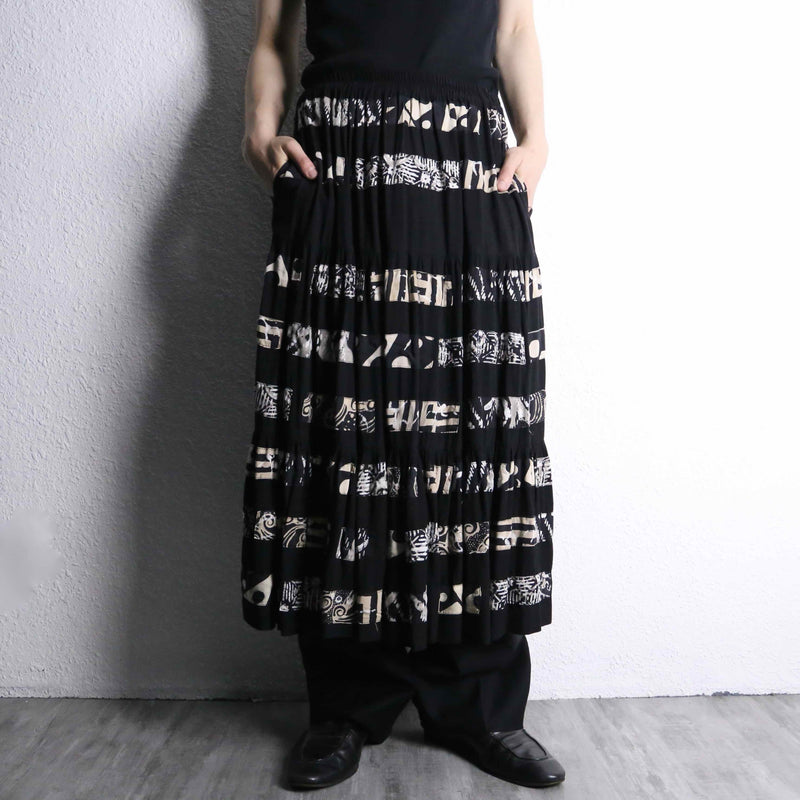 geometric border design long skirt