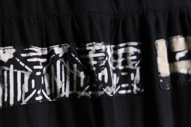 geometric border design long skirt