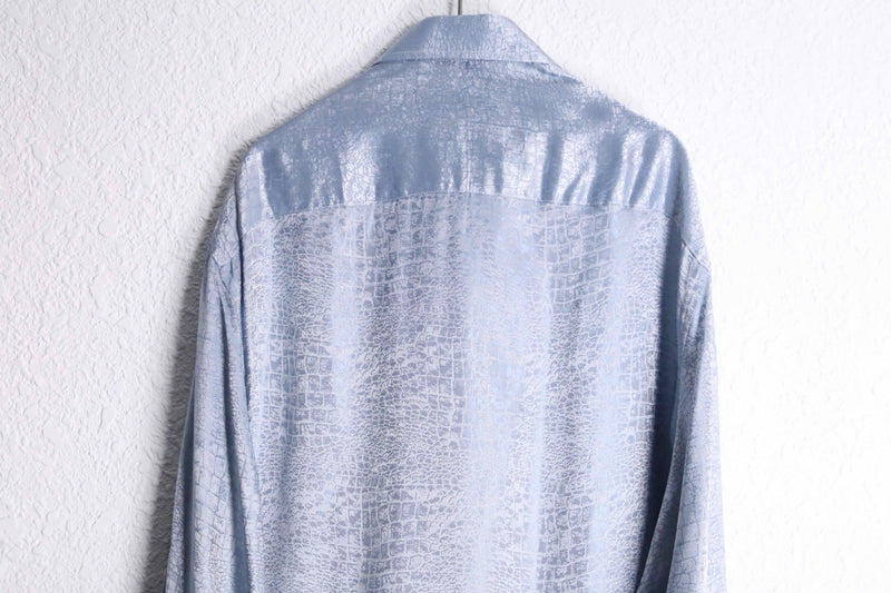 metallic gray python pattern L/S shirt