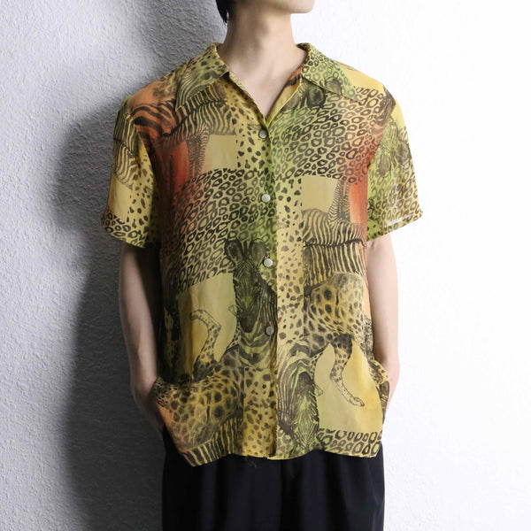 animal pattern gradation sheer shirt
