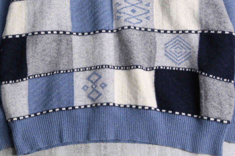 “Pierre Cardin” panel design knit