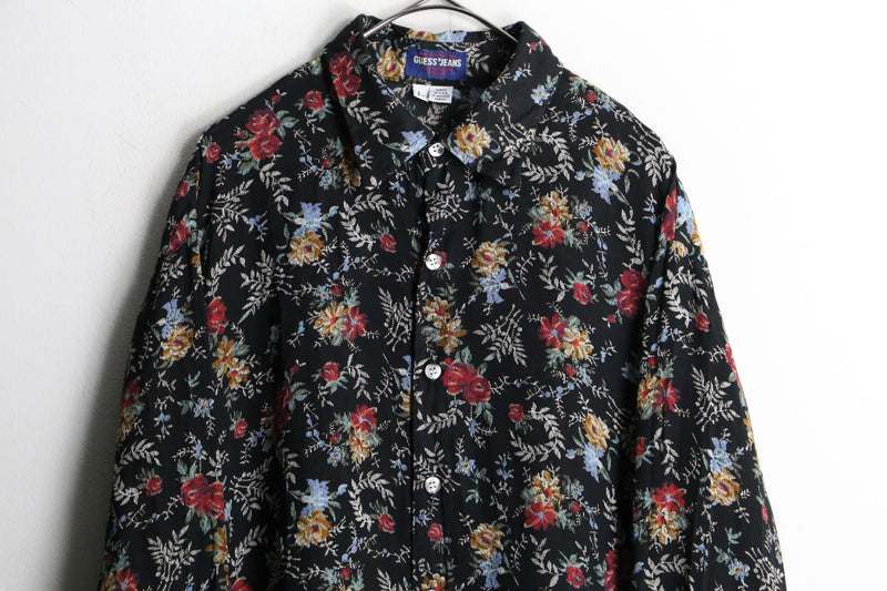 "GUESS JEANS" black base flower design shirt