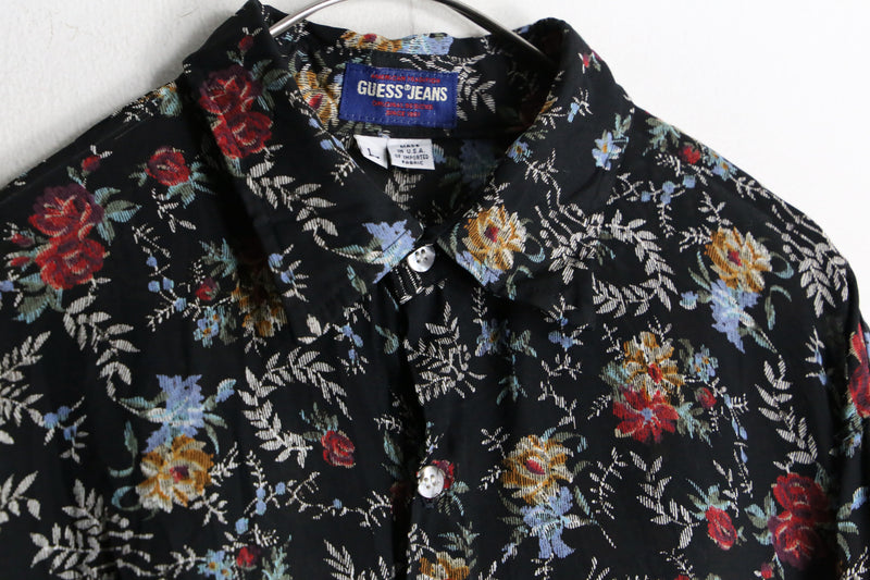 "GUESS JEANS" black base flower design shirt