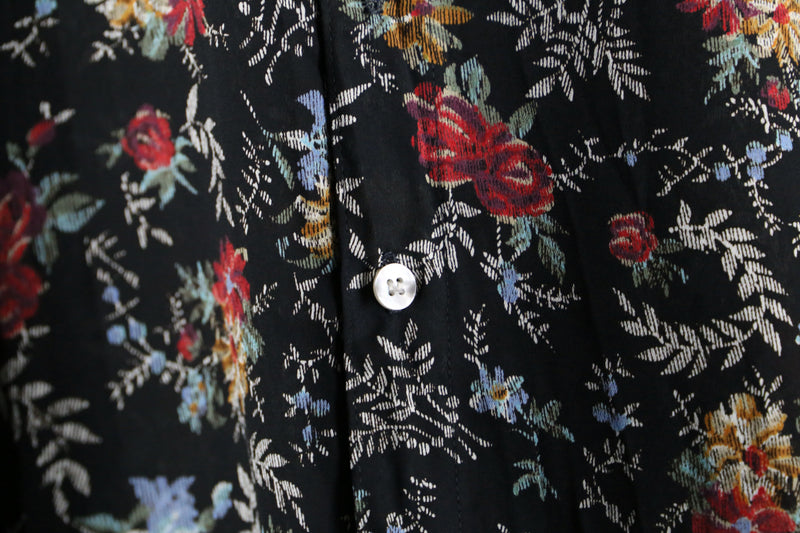 "GUESS JEANS" black base flower design shirt