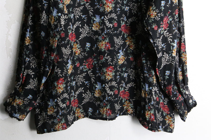 "GUESS JEANS" black base flower design shirt