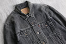 “LEVI’S” fade black denim tracker jacket