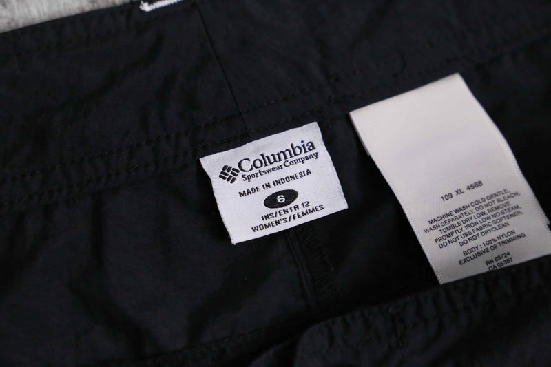 black color cargo nylon shorts