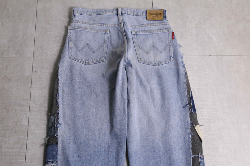 "Re:make" tuck & patch design buggy denim pants