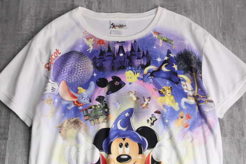 The Sorcerer's Mickey & Disney character print tee