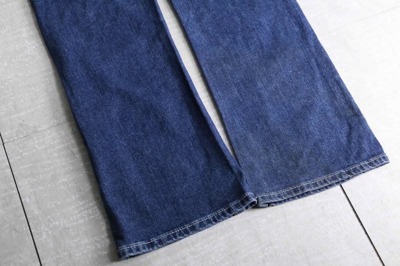 indigo color stitch design wide semi flare denim