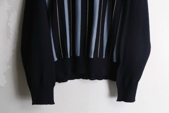 different thickness stripe design knit